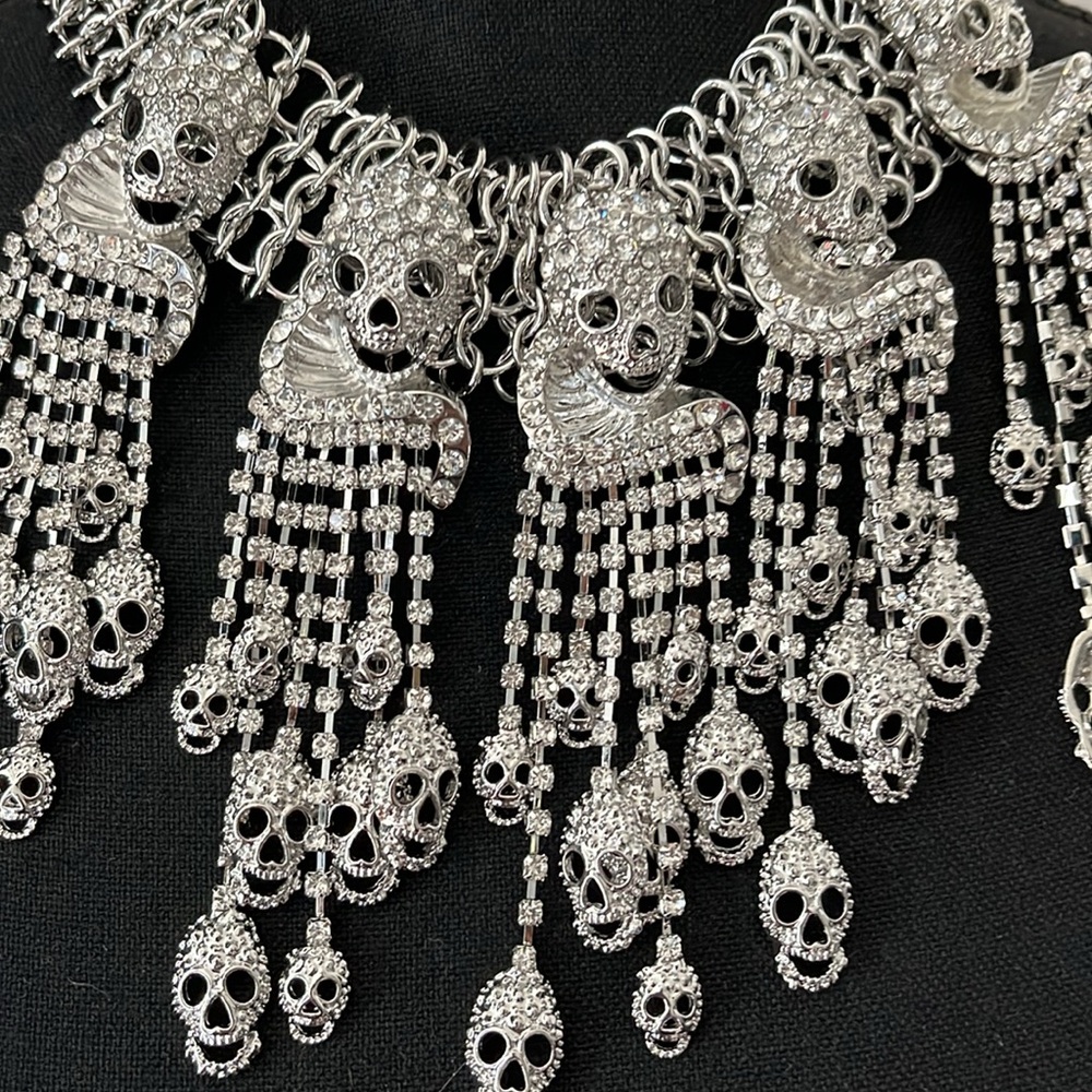 Eye candy Los Angeles, skeleton, rhinestone, necklace, new tags eye candy - Picture 2 of 7